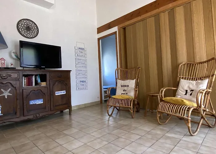 Maison 2 Pièces Proche D'oléron, 4 Couchages, Calme - Fr-1-246a-248